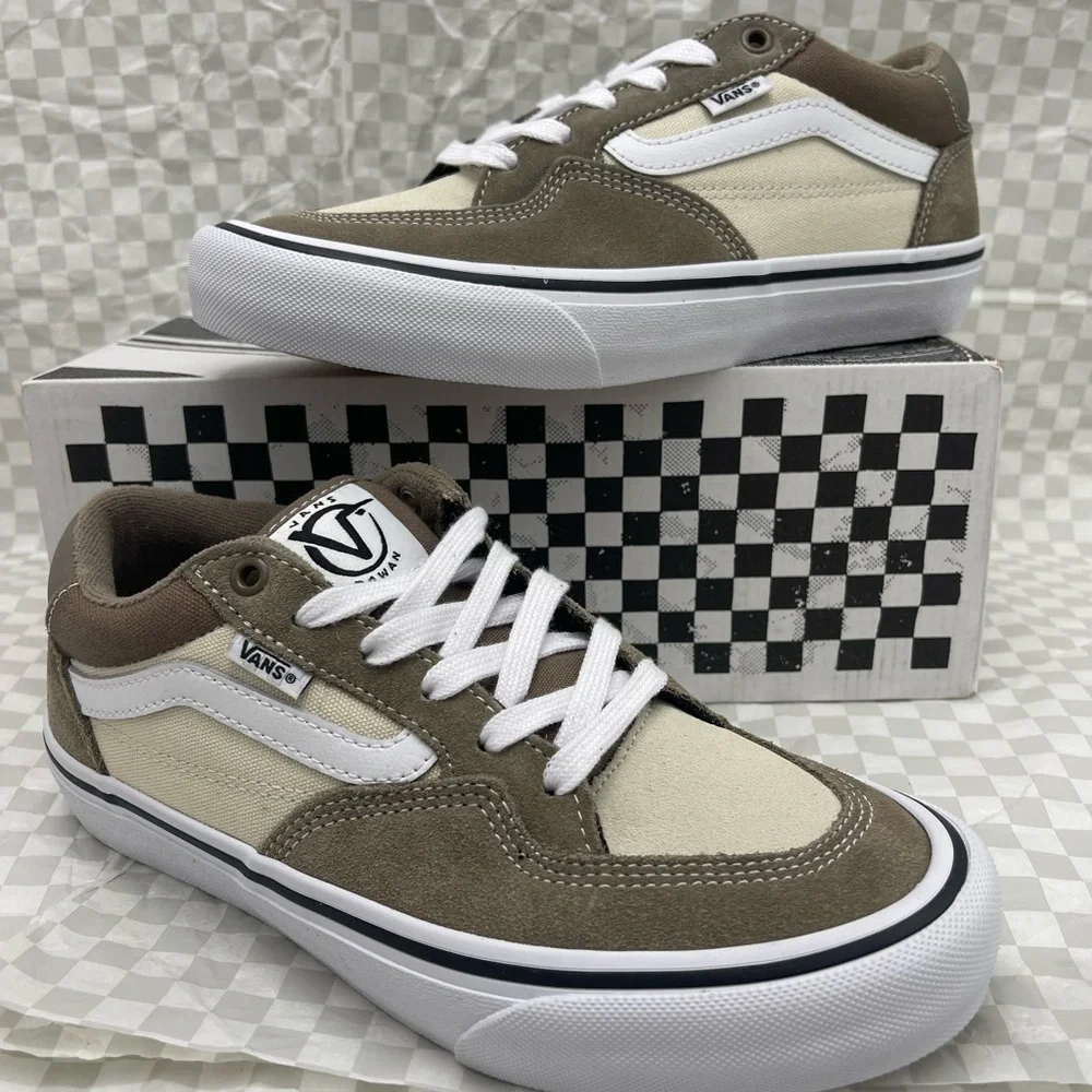 Vans Men’s Rowan
Walnut Sneakers 
VN0A5JIC1NU Tan and White Sneakers - Picture 13 of 16